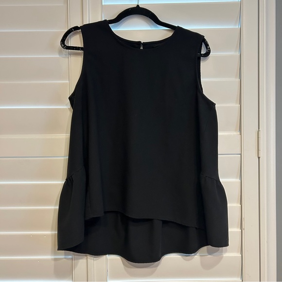 Who What Wear Ruffle Back Peplum Bustle Tank Top Black Size Medium - Picture 1 of 3